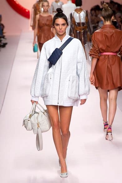 fendi milano fashion week 2019 collezione|sfilata fendi donna.